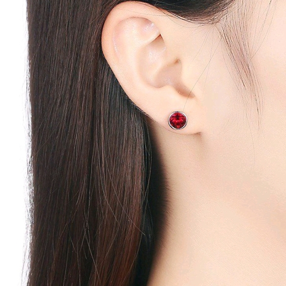 New!* Sterling Silver MultiC Crystal Stud Earrings - Picture 3 of 3